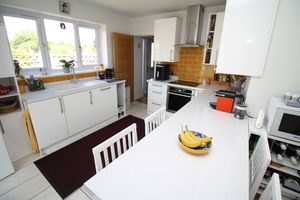 Photo 27- click for photo gallery